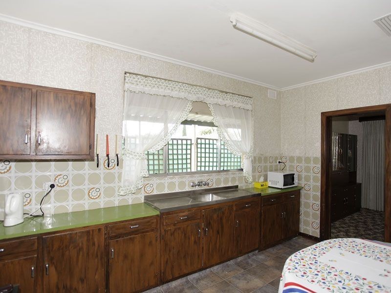 13 Berberis Street, Elizabeth Vale SA 5112