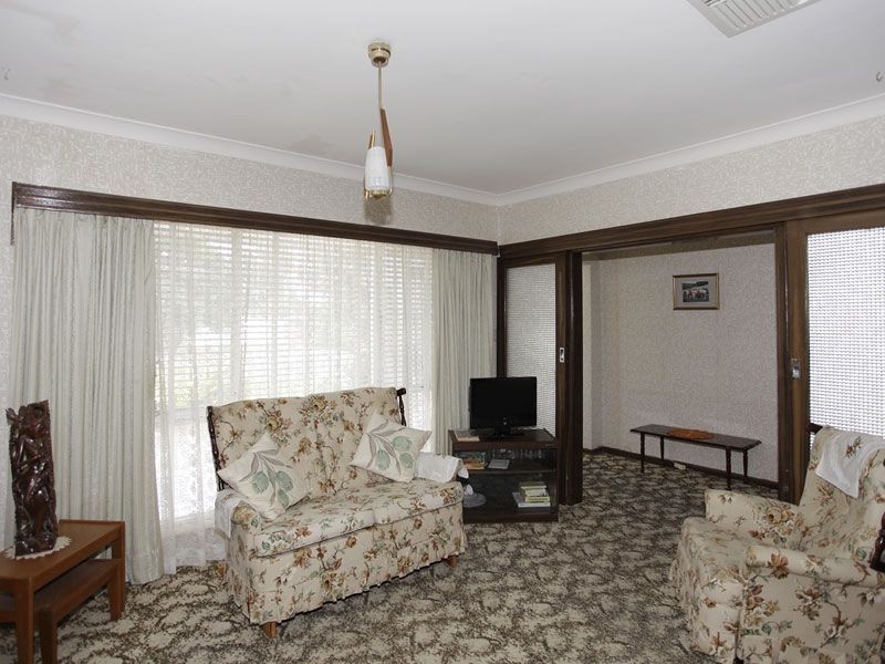 13 Berberis Street, Elizabeth Vale SA 5112