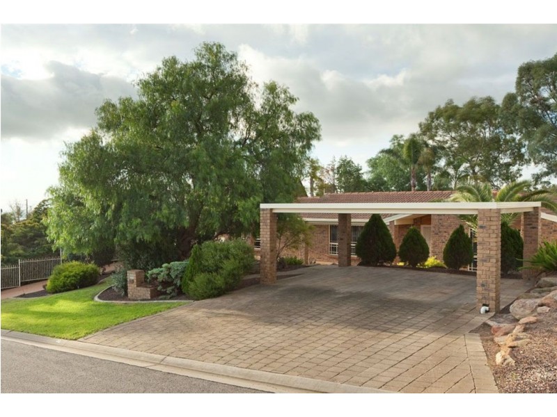 15 Parkeston Court, Para Hills SA 5096