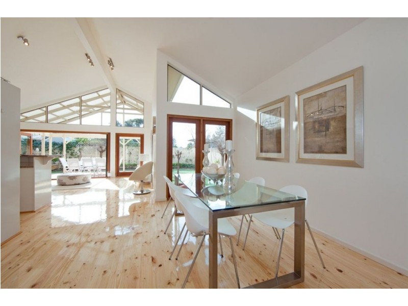 209 Military Road, Henley Beach South SA 5022