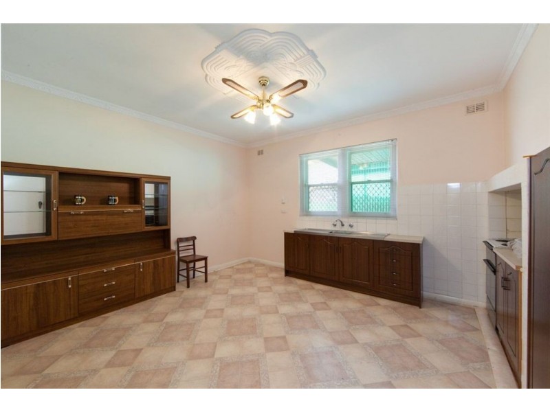 15 Lysle Street, Brooklyn Park SA 5032