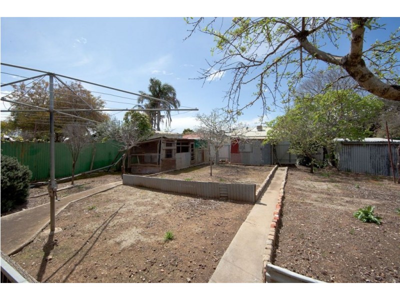 15 Lysle Street, Brooklyn Park SA 5032