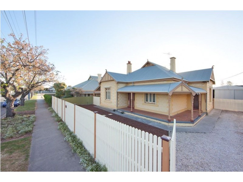 483 Military Road, Largs Bay SA 5016