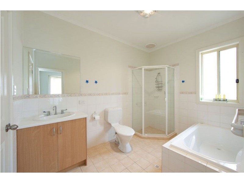 2/371 Grange Road, Findon SA 5023