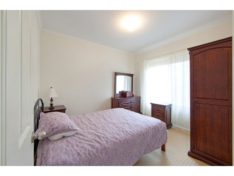 2/371 Grange Road, Findon SA 5023