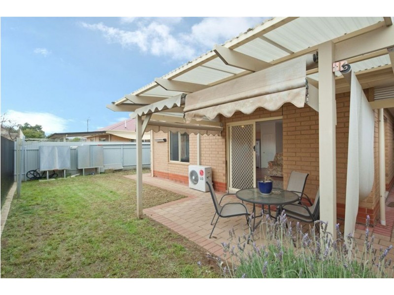 2/371 Grange Road, Findon SA 5023