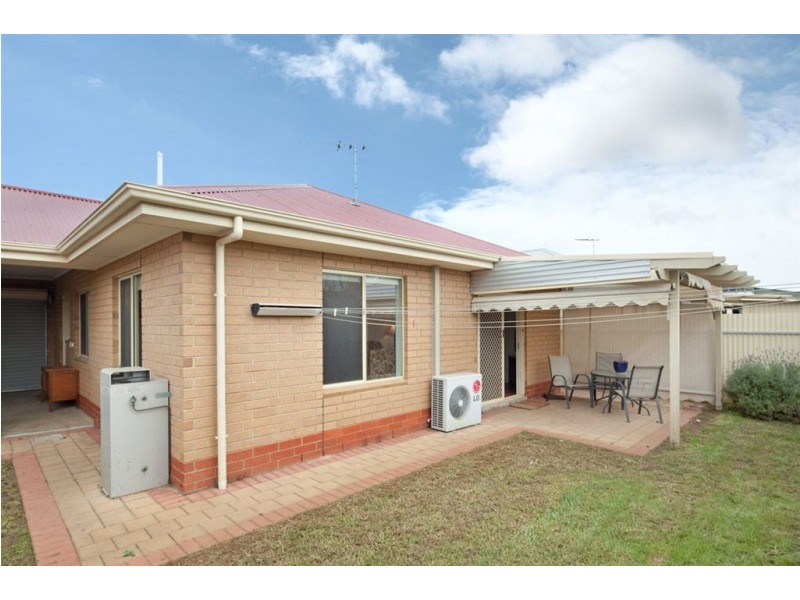 2/371 Grange Road, Findon SA 5023