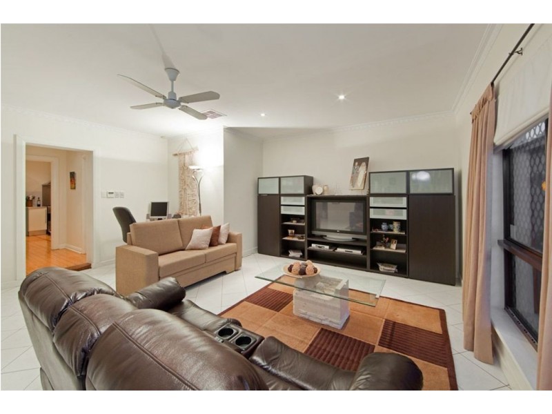53 Addison Road, Pennington SA 5013