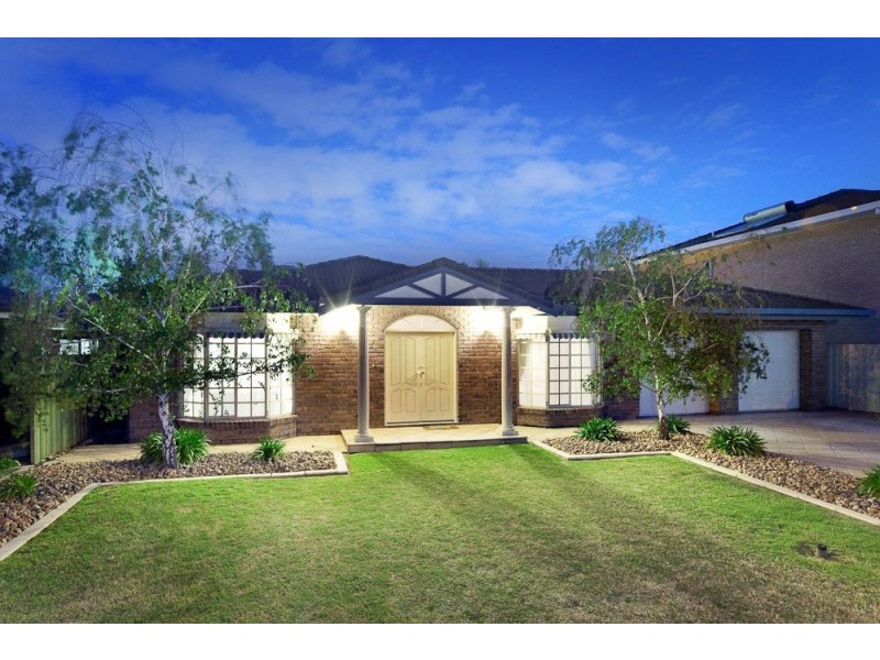 11 Lefkas Court, Seaton SA 5023