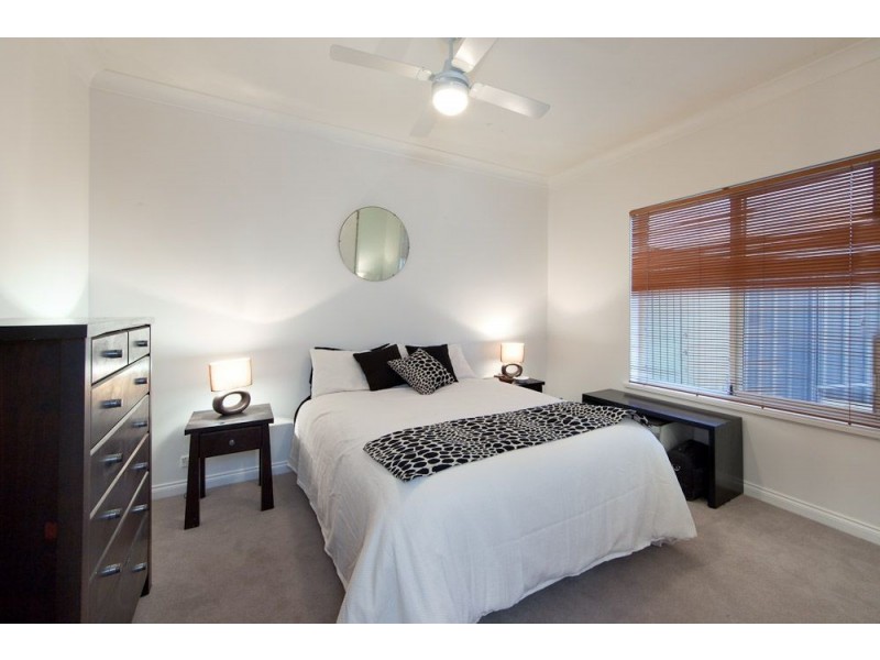 11 Lefkas Court, Seaton SA 5023