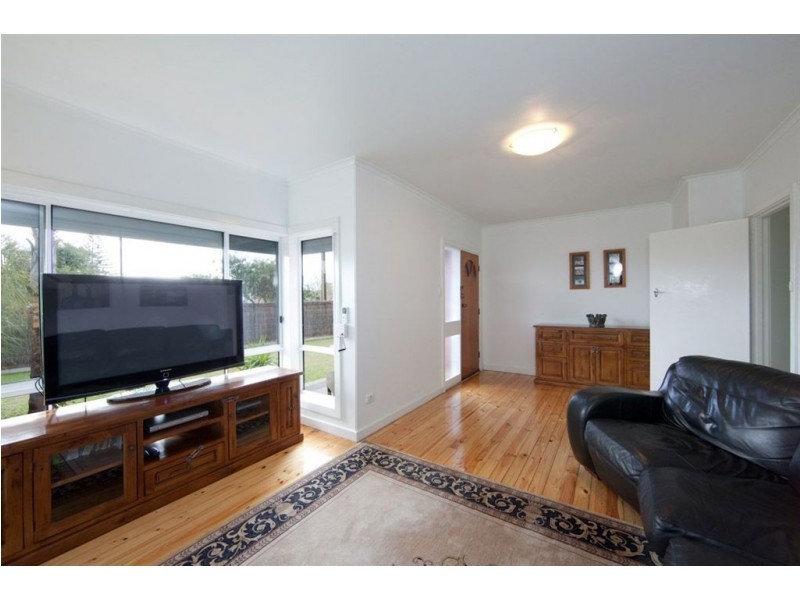 8 Wyreema Street, Largs North SA 5016