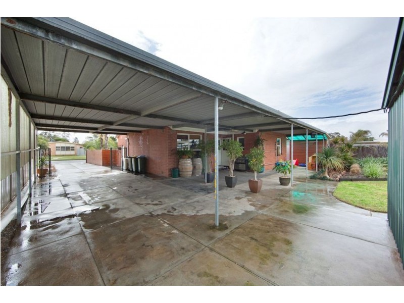 8 Wyreema Street, Largs North SA 5016