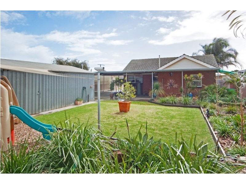 8 Wyreema Street, Largs North SA 5016