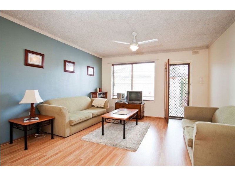 1/10 Robert Avenue, Broadview SA 5083