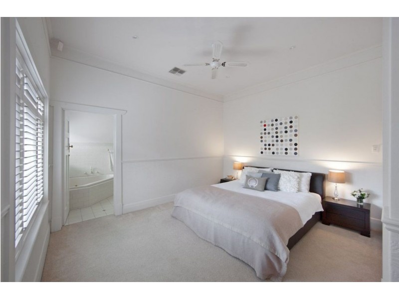 18 Bolingbroke Grove, Toorak Gardens SA 5065