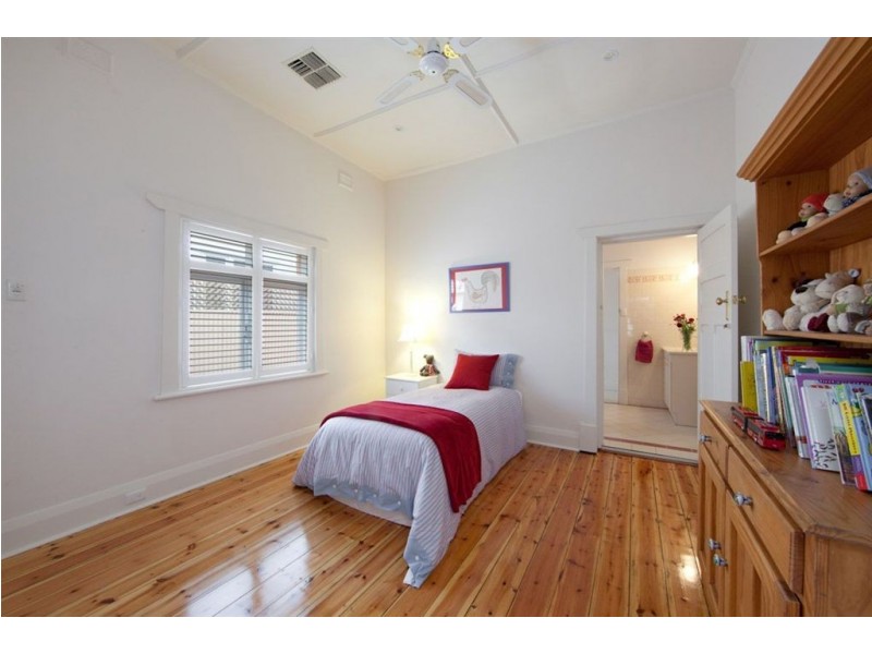 18 Bolingbroke Grove, Toorak Gardens SA 5065