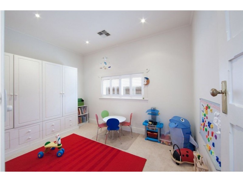 18 Bolingbroke Grove, Toorak Gardens SA 5065