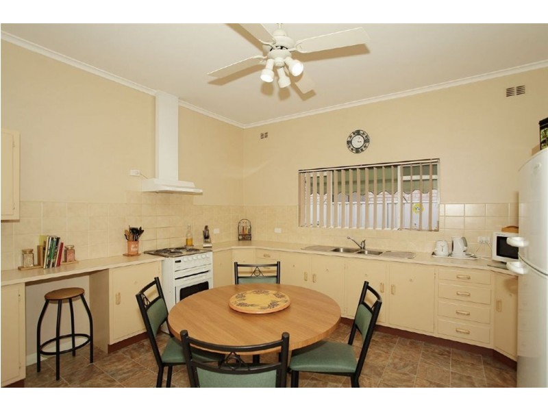 7 Victoria Street, Henley Beach SA 5022