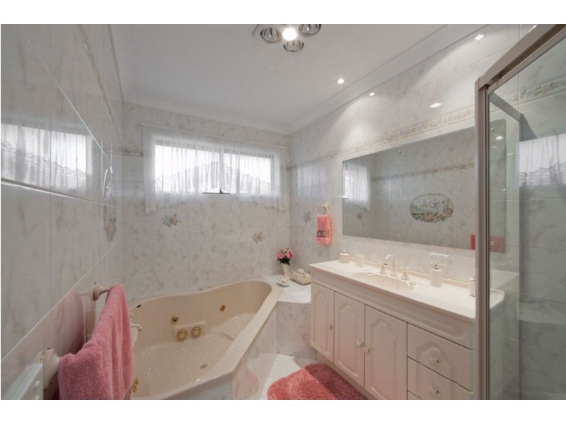 45 Capulet Crescent, Modbury SA 5092