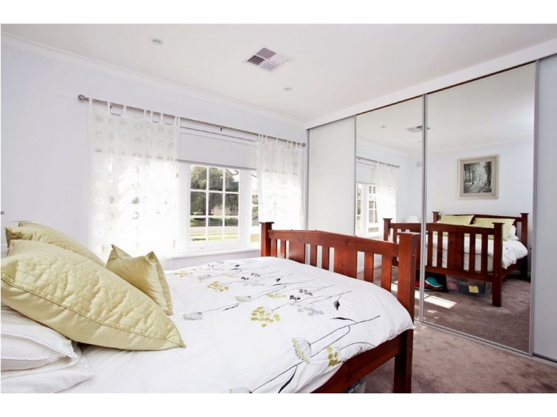 7 Peters Avenue, Fulham Gardens SA 5024