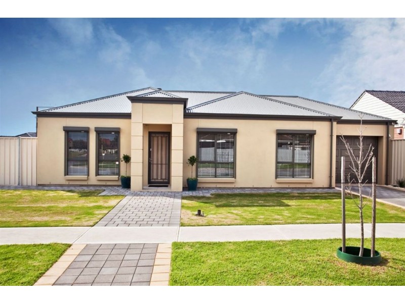 1 Yalpara Avenue, Seaton SA 5023