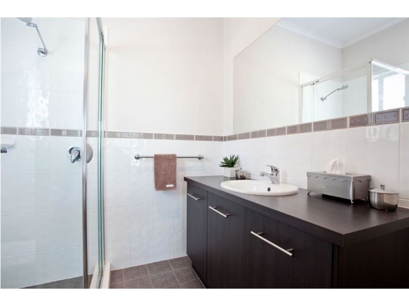 1 Yalpara Avenue, Seaton SA 5023