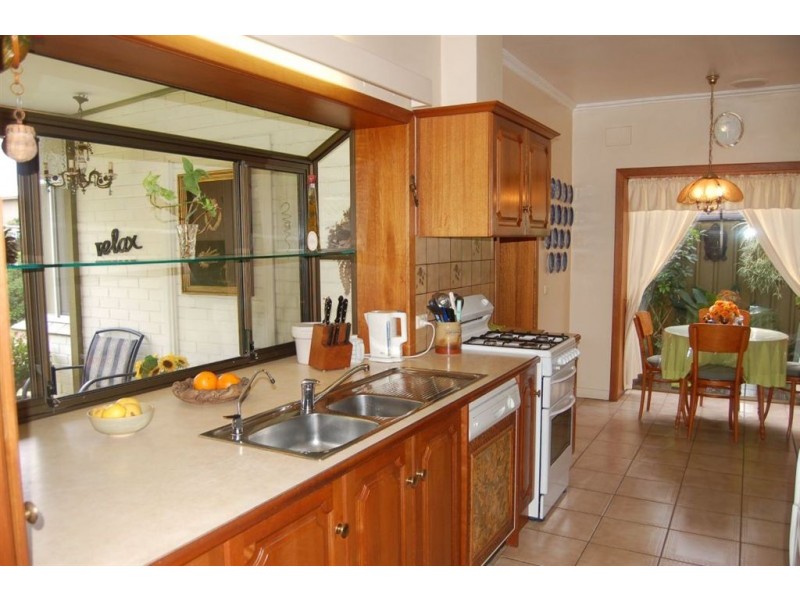 2 Cavendish Street, West Beach SA 5024