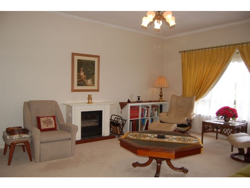 2 Cavendish Street, West Beach SA 5024