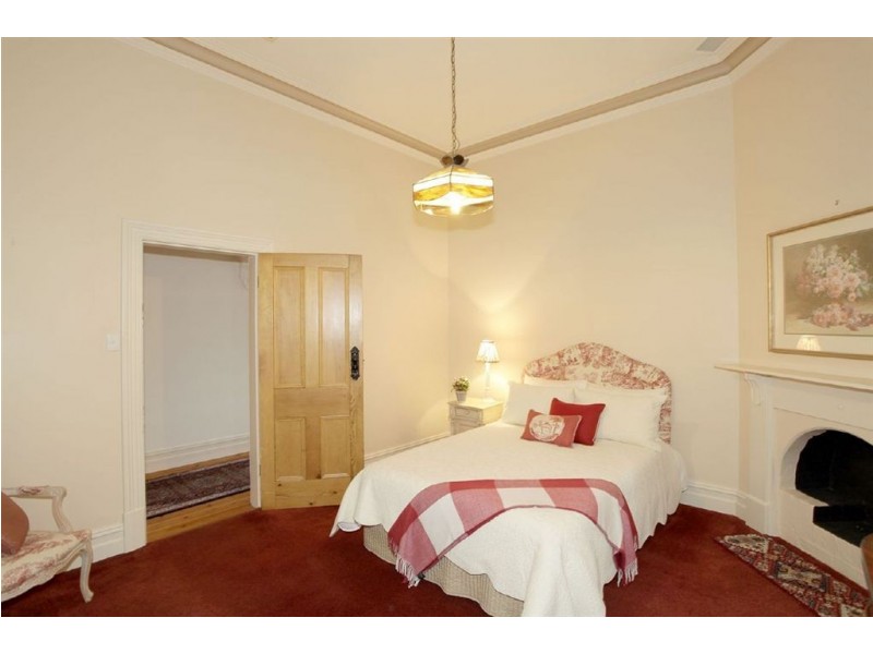 370 Seaview Road, Henley Beach SA 5022