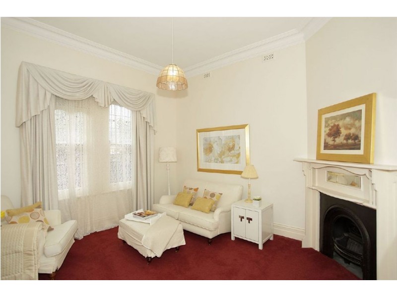 370 Seaview Road, Henley Beach SA 5022