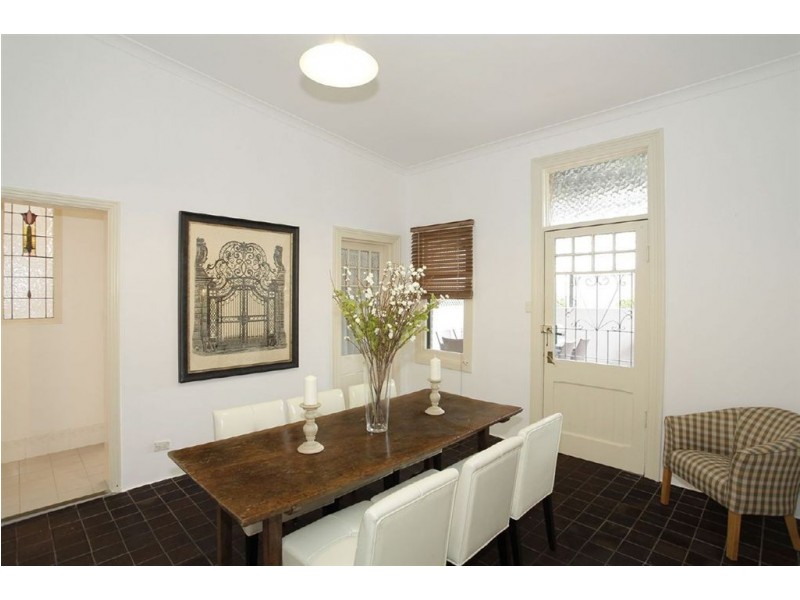 370 Seaview Road, Henley Beach SA 5022