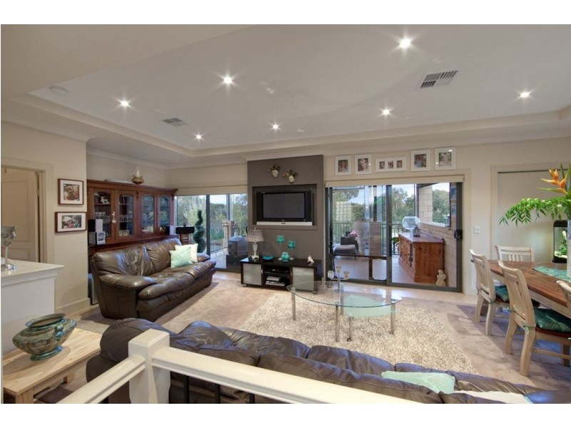 53 Pine Lodge Crescent, Grange SA 5022