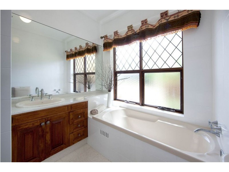 5 Libby Court, Tennyson SA 5022