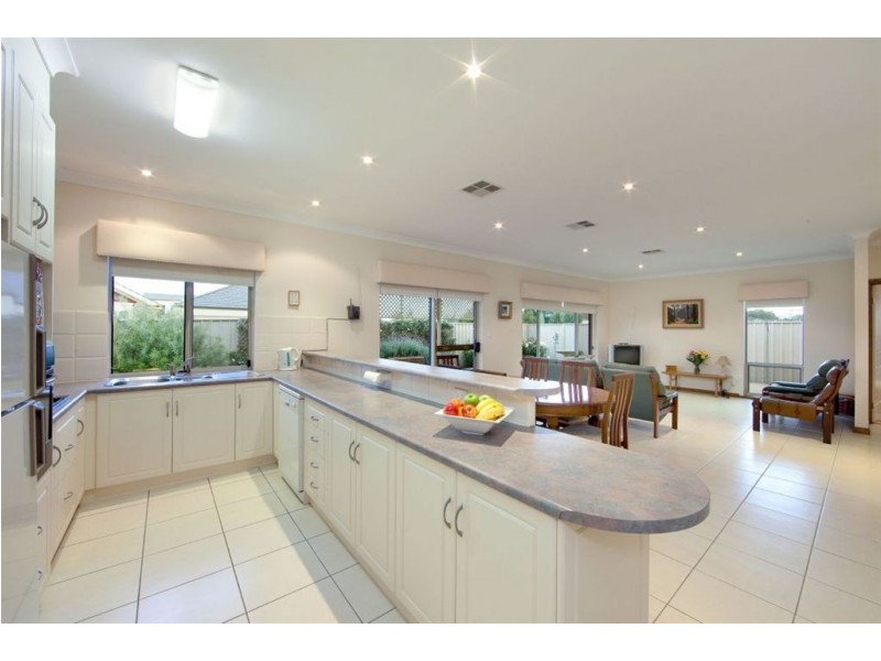 7 Kaye Street, Fulham Gardens SA 5024