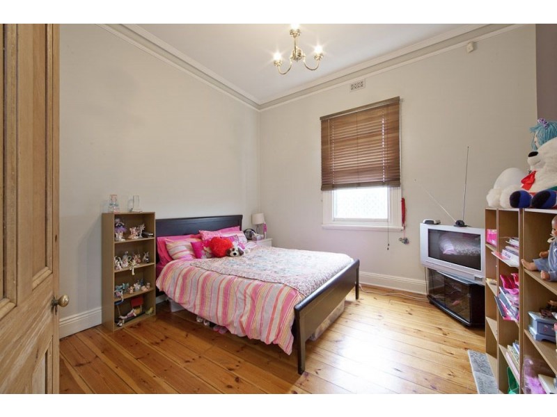 89 Findon Road, Woodville South SA 5011