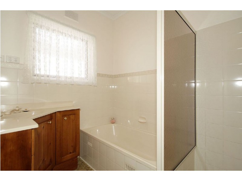 13 Thelma Avenue, Fulham Gardens SA 5024