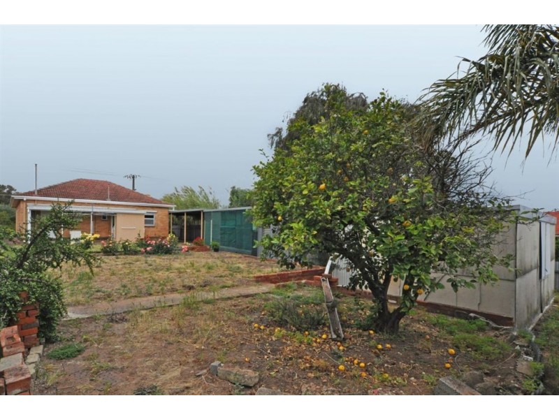 42 Kingborn Avenue, Seaton SA 5023