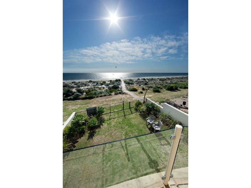 21a Seaview Road, Tennyson SA 5022