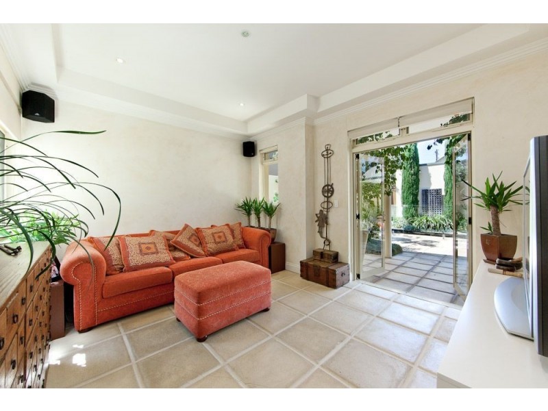 21a Seaview Road, Tennyson SA 5022