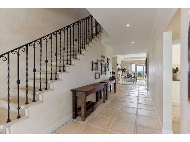 21a Seaview Road, Tennyson SA 5022