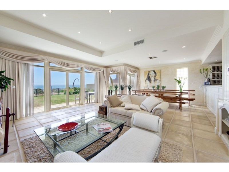 21a Seaview Road, Tennyson SA 5022