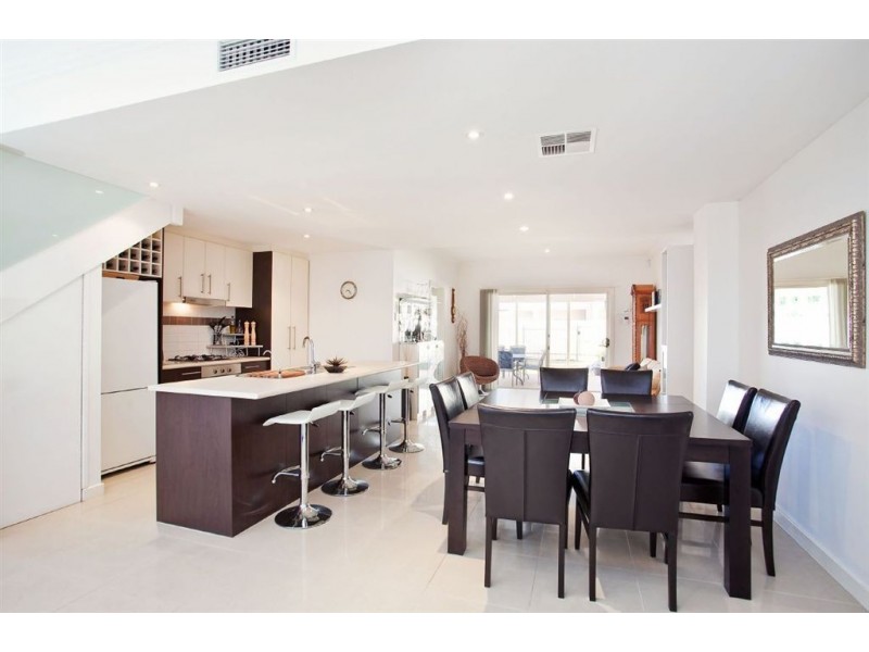 1/1 Seaton Terrace, Seaton SA 5023