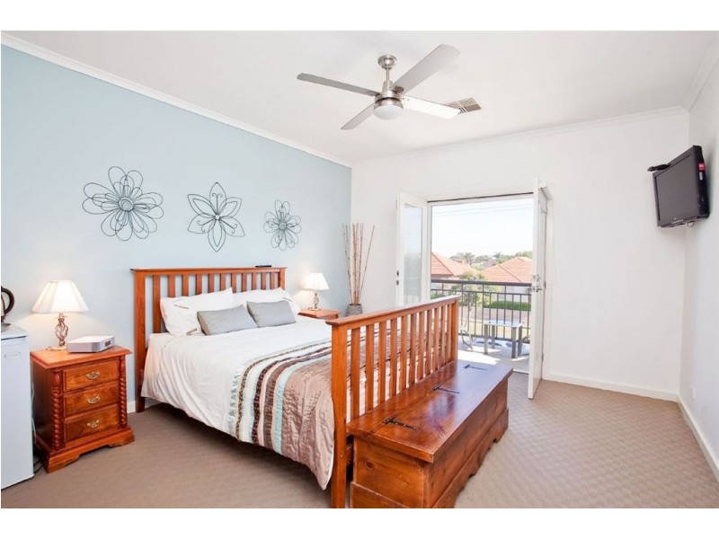 1/1 Seaton Terrace, Seaton SA 5023