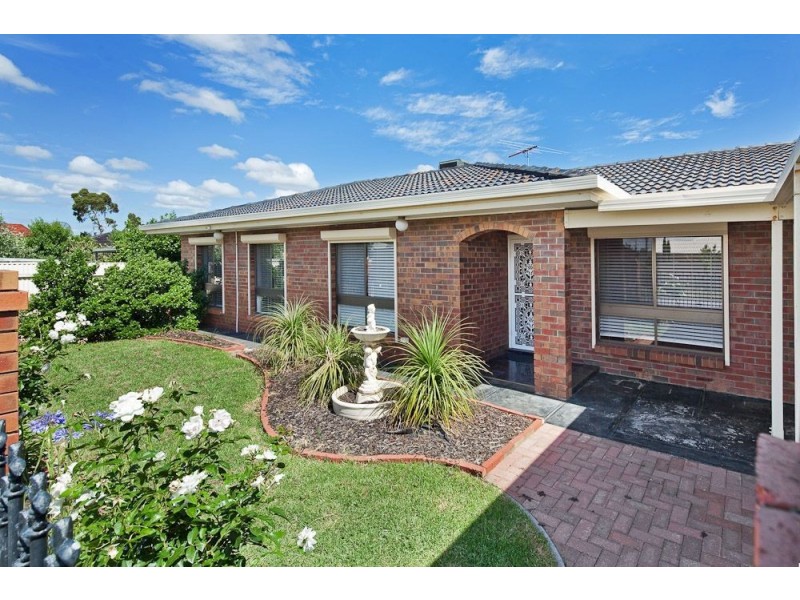 5 Hoskin Avenue, Kidman Park SA 5025