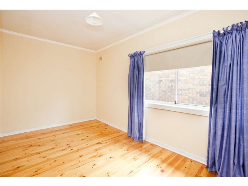 33 Kingswood Crescent, Lockleys SA 5032