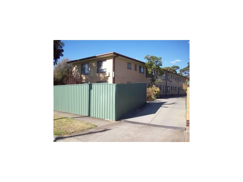 17/8 Montrose Avenue, Seaton SA 5023