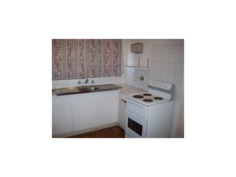 17/8 Montrose Avenue, Seaton SA 5023