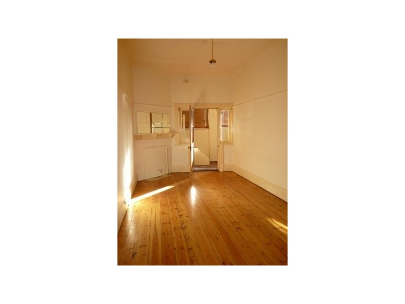 2/17 Esplanade, Glenelg South SA 5045