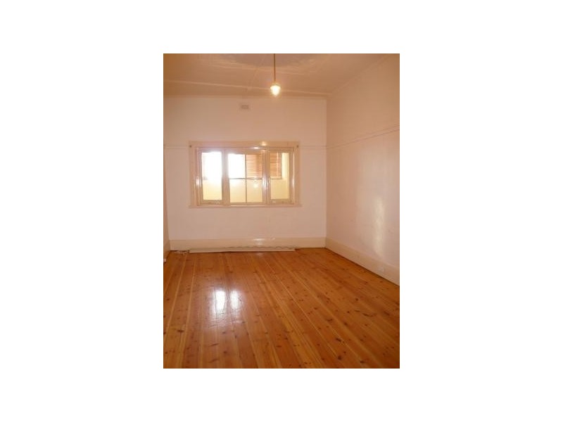 2/17 Esplanade, Glenelg South SA 5045