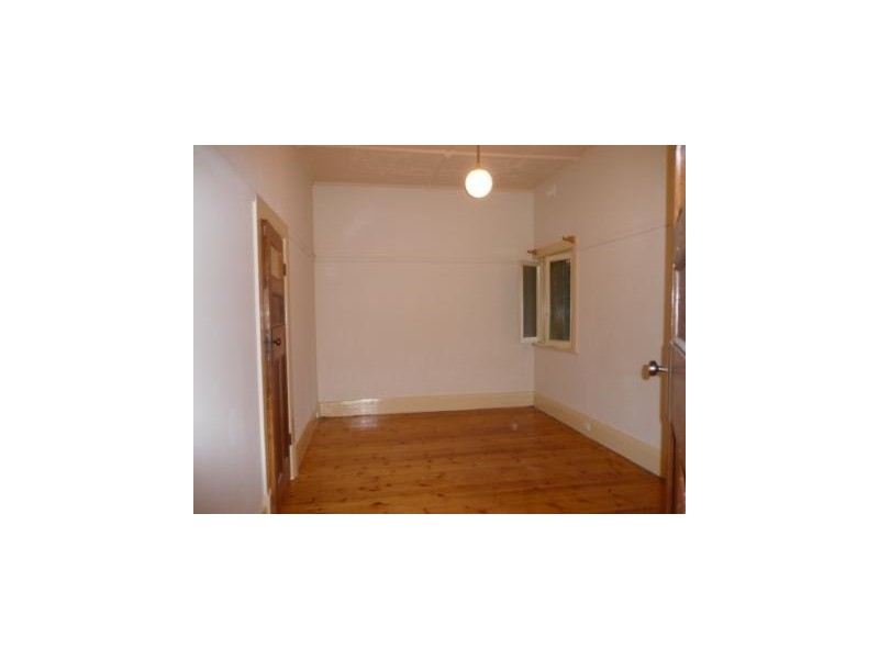 2/17 Esplanade, Glenelg South SA 5045